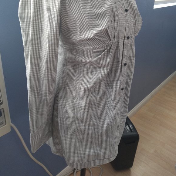 New York & Co Tunic top - Picture 2 of 6